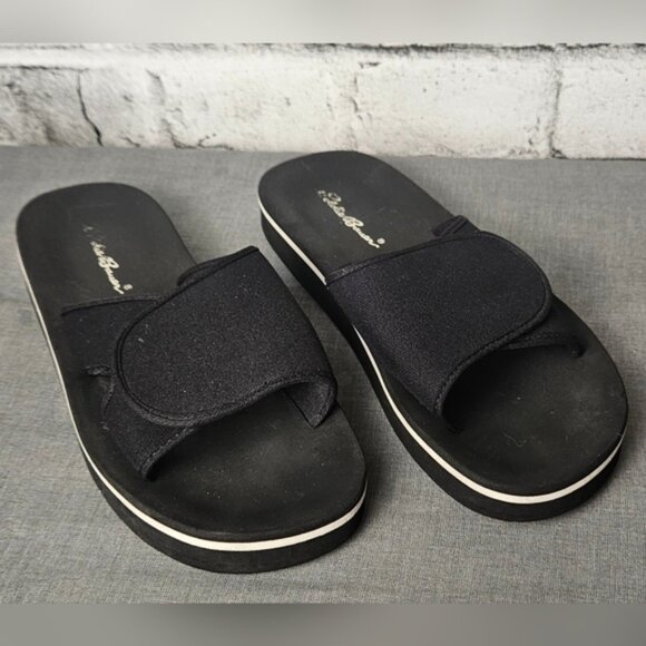 Eddie Bauer Women's Black Beach Sandals - Picture 5 of 7